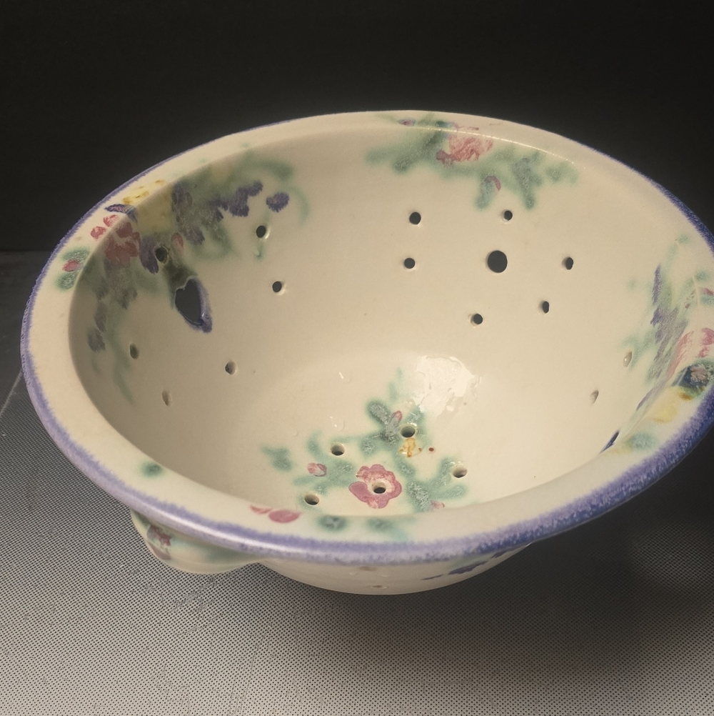 Ceramic Crafted Berry Veggie Floral Colander